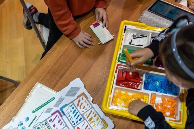 Μαθήματα-ρομποτικής-για-παιδιά-στον-Δήμο-Γλυφάδας