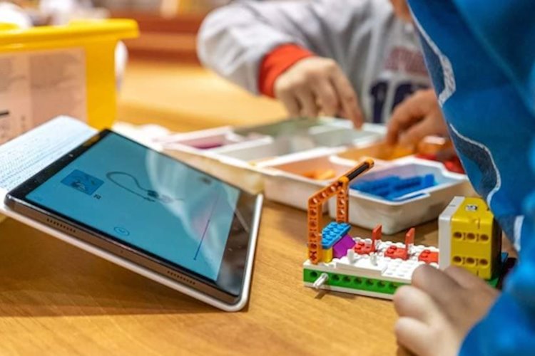 Μαθήματα-ρομποτικής-για-παιδιά-στον-Δήμο-Γλυφάδας