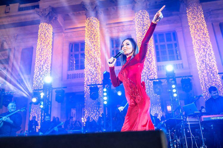 Χριστούγεννα στον Πειραιά με συναυλία της Λένας Ζευγαρά