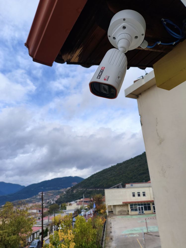 Ασφαλέστερα σχολεία στο Καρπενήσι με εγκατάσταση κλειστού κυκλώματος παρακολούθησης