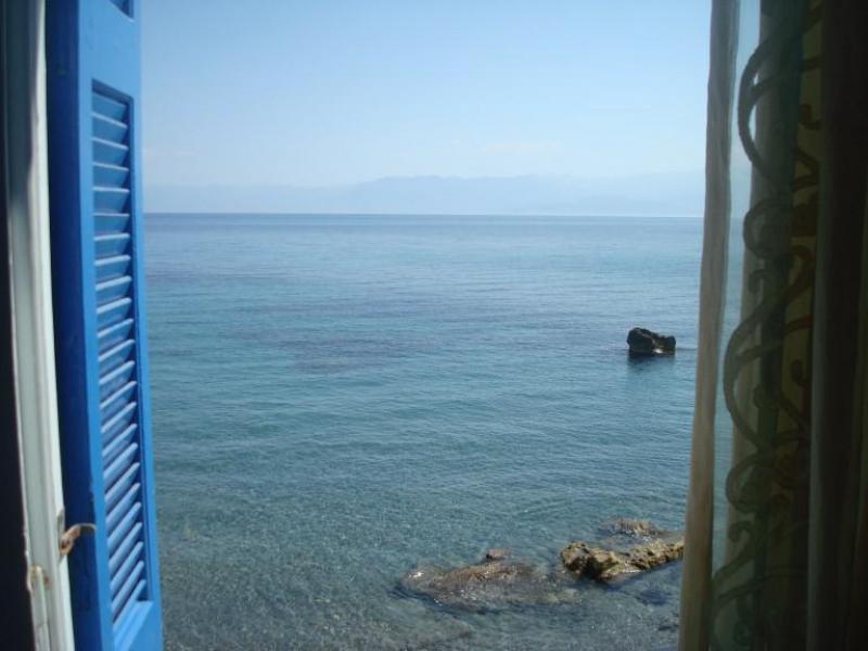 Τα Βραχάκια – Περιβολαράκη Διονυσία
